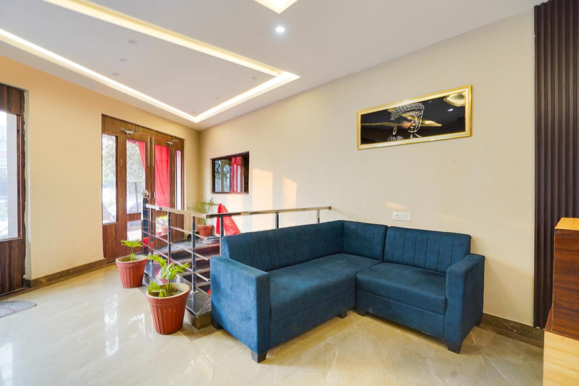 Super Townhouse The Royal Casa Ξενοδοχείο Ghaziabad Εξωτερικό φωτογραφία