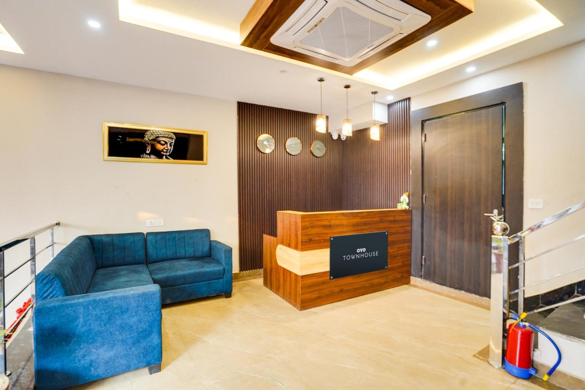 Super Townhouse The Royal Casa Ξενοδοχείο Ghaziabad Εξωτερικό φωτογραφία